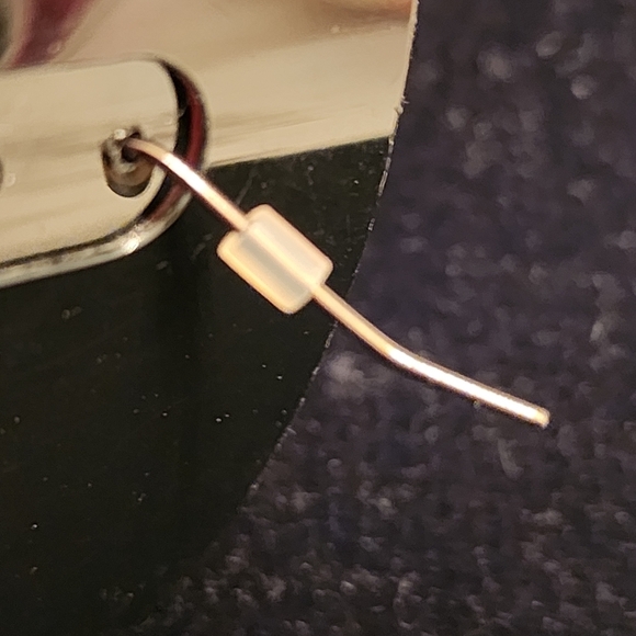 Cookie Lee Iridescent Dangle Earrings NWT - Picture 5 of 6